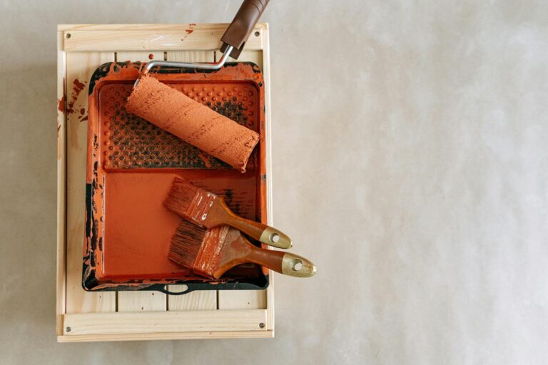 Chalk Paint vs Milk Paint: Which One Should You Actually Use?