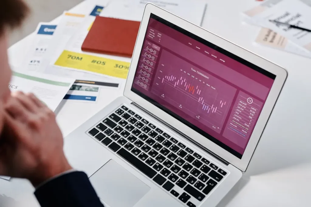 Em360tech Review: What It Is, Features, Safety, and Alternatives