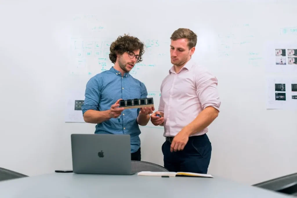 Idiominsider Review: What It Is, Features, Safety, and Alternatives