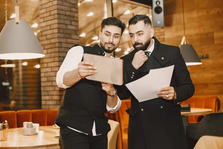Sadshayarihindi Review: What It Is, Features, Safety, and Alternatives